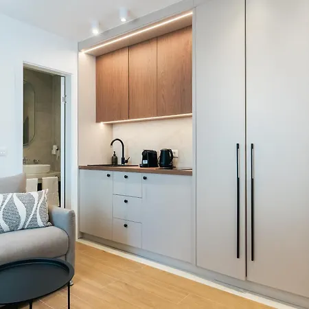 L A Ilidza By Ben&co Apartamento *