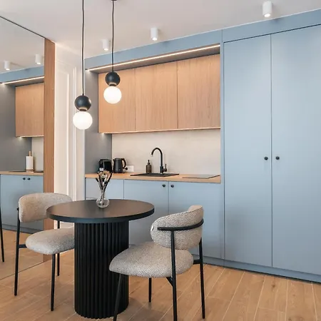 L A Ilidza By Ben&co