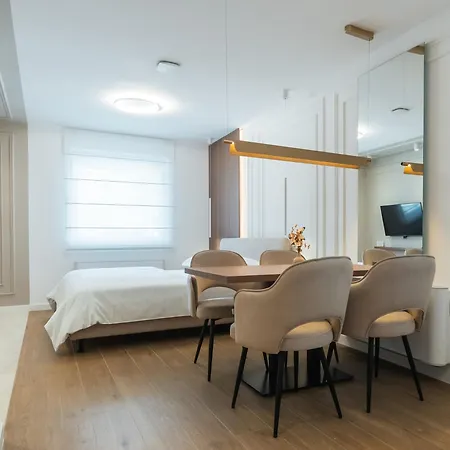 L A Ilidza By Ben&co Apartamento